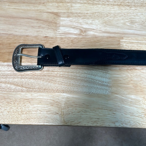 Black leather belt - Picture 1 of 4